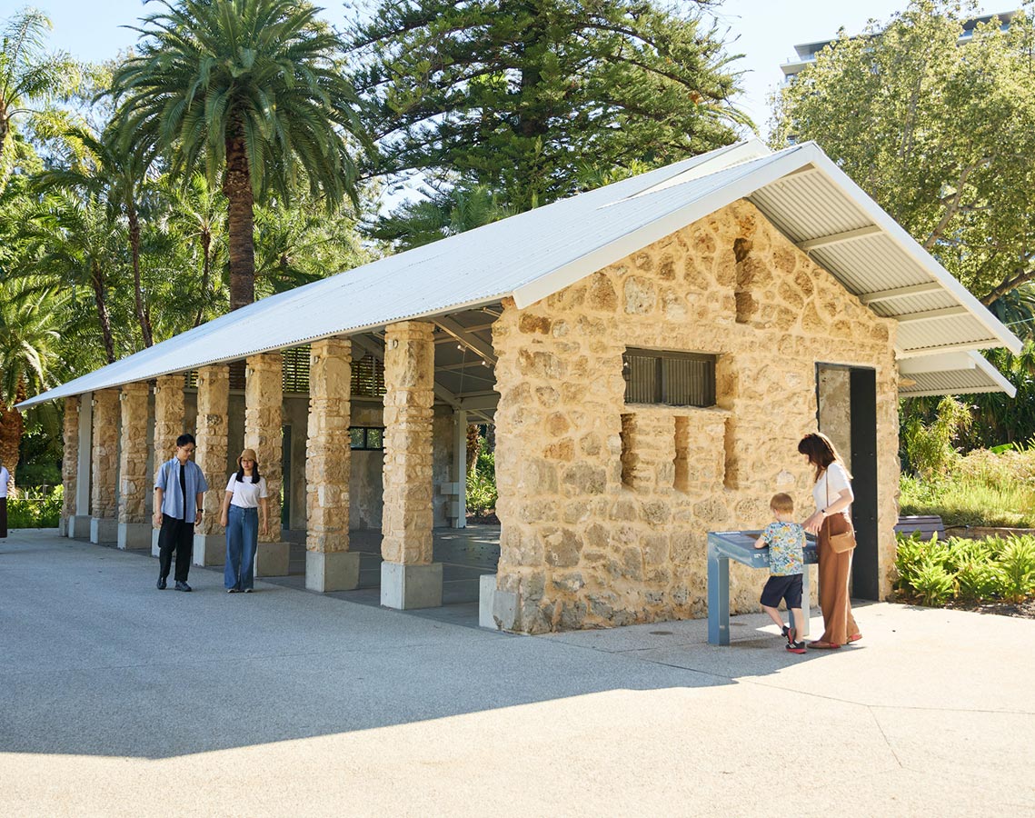 Gibbon Crossing and Parkland Heart, Perth Zoo - iredale pedersen hook architects with HASSELL